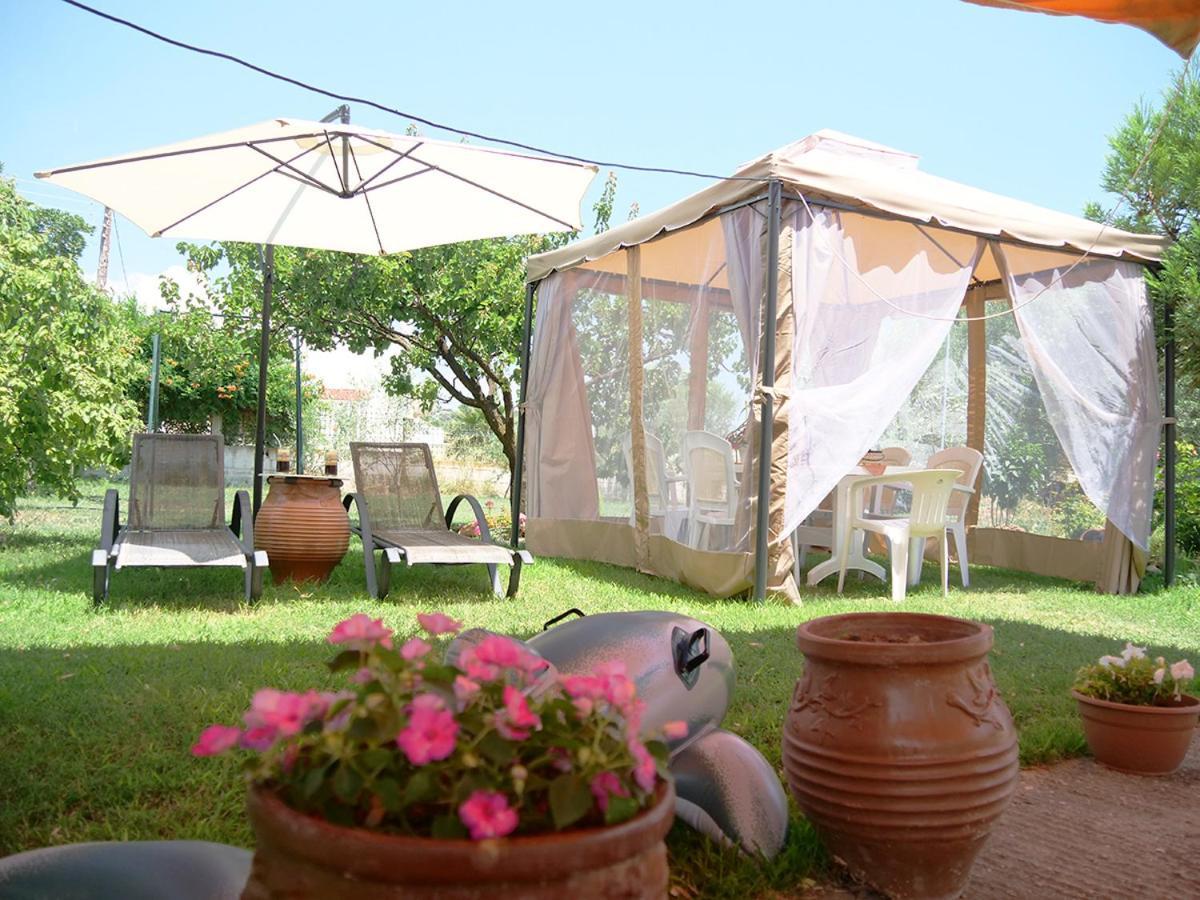 Villa Verde 200 Meters From The Beach Nea Iraklitsa 外观 照片