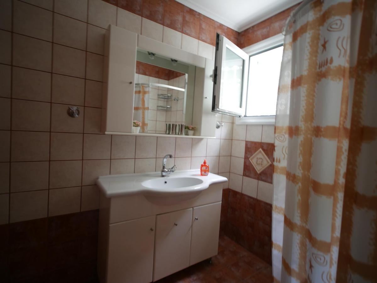 Villa Verde 200 Meters From The Beach Nea Iraklitsa 外观 照片