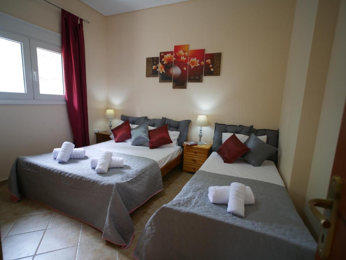 Villa Verde 200 Meters From The Beach Nea Iraklitsa 外观 照片